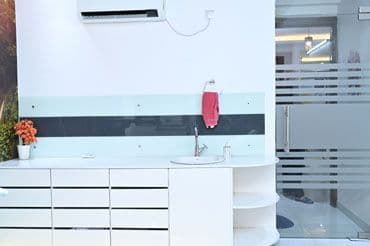 Neosmile dental clinic & Maxillofacial center - Image 3