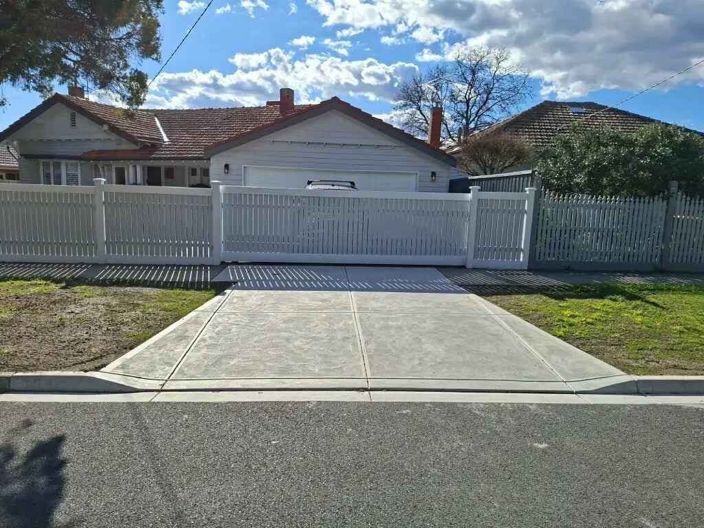 Sturdy Concreter - Image 2