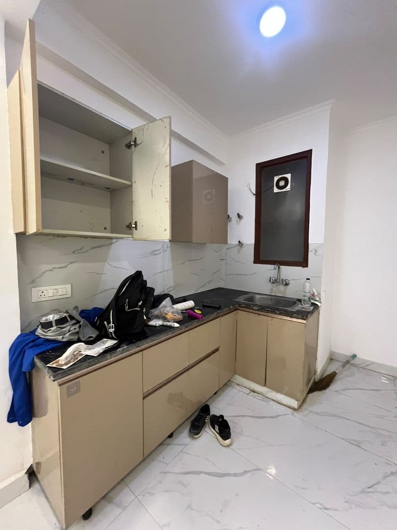Flat and Flatmates Delhi