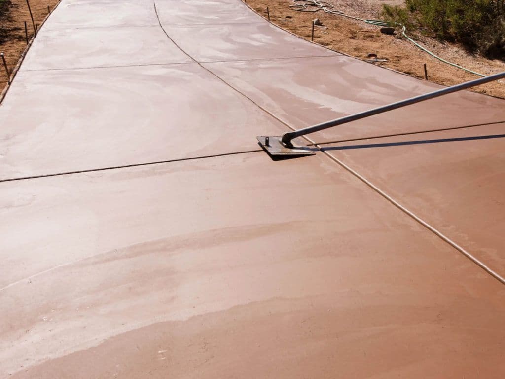 Sturdy Concreter - Image 3