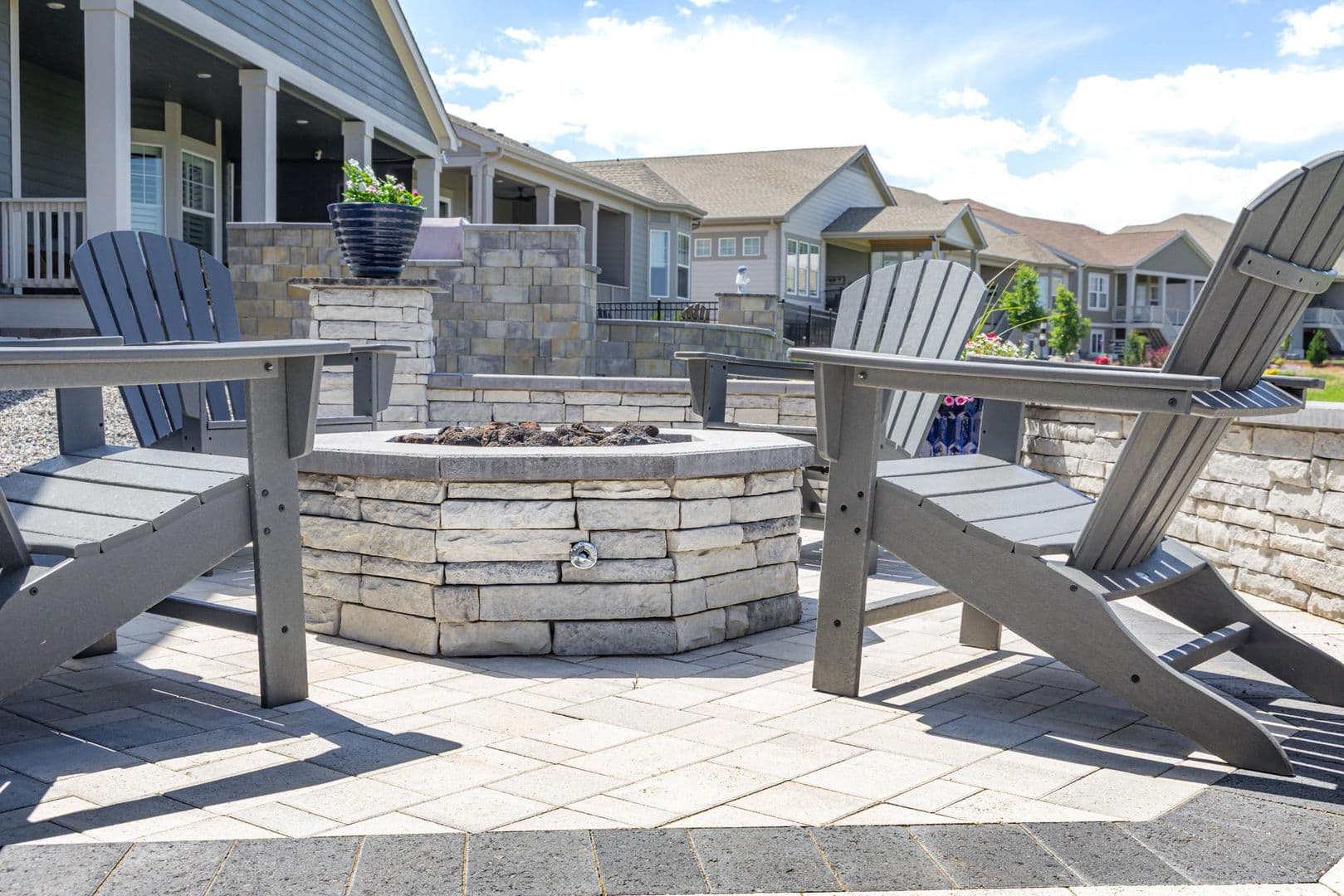 LC Outdoor Living