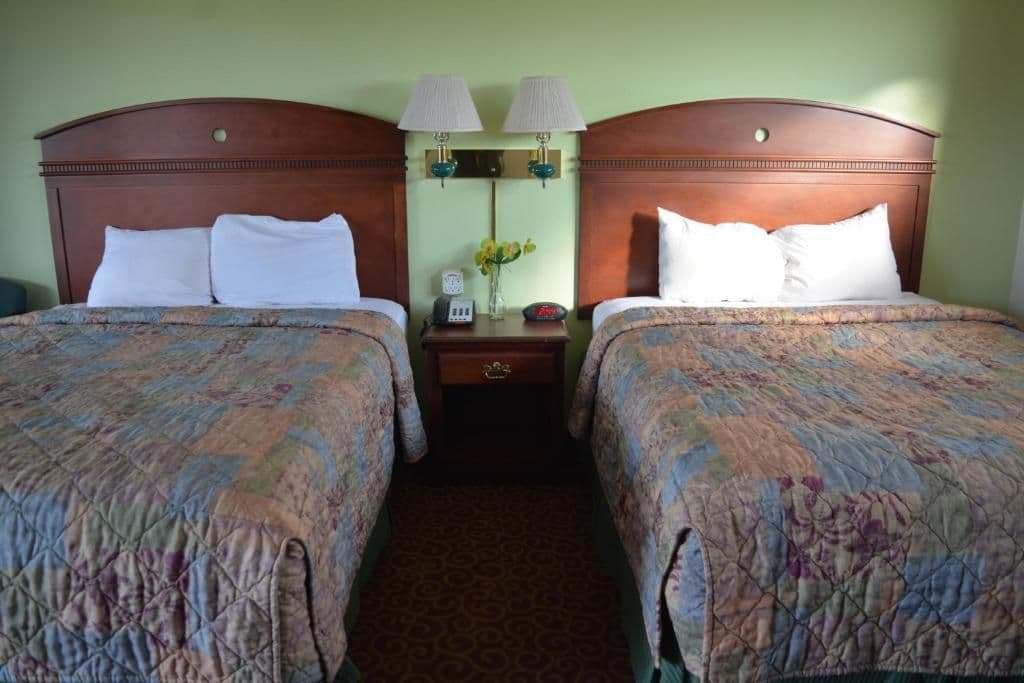 WYE Motor Lodge - Affordable hotel in Duncansville - Image 3