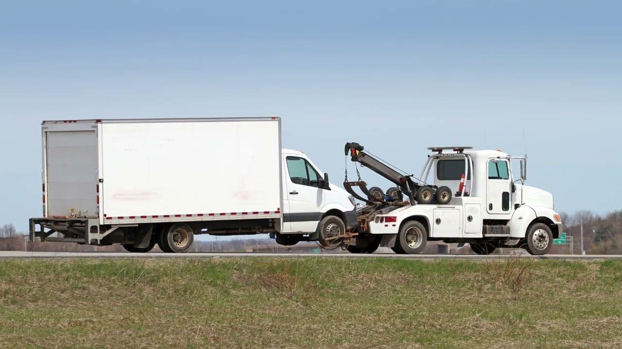 Alibi Towing Services - Image 2