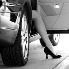 Hollywood Limousine Services logo