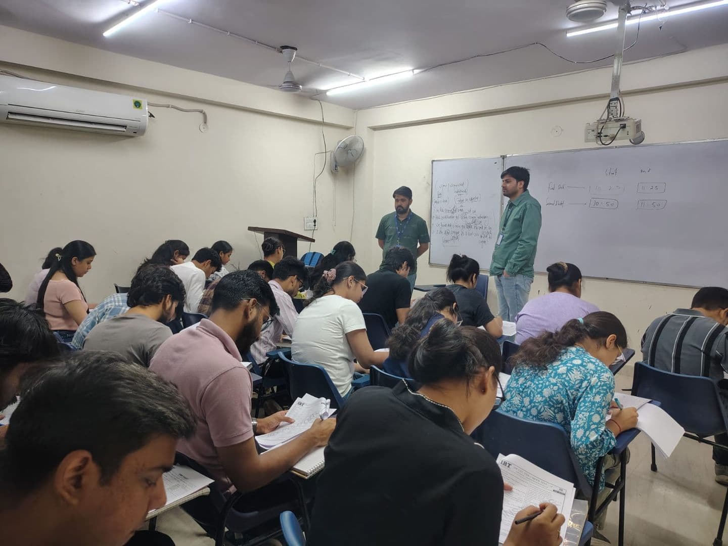 IBT Institute Delhi cover photo